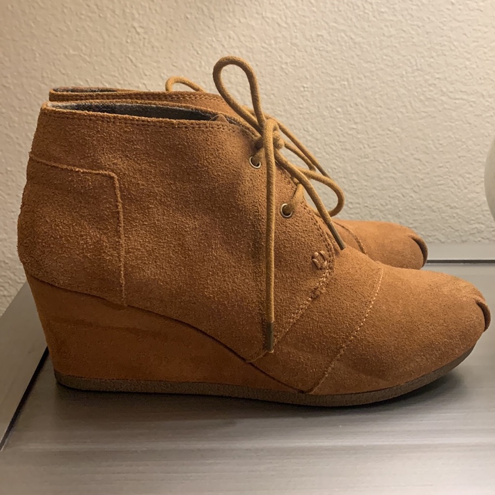 BOBS Sketchers Women’s Ankle Boots 8.5